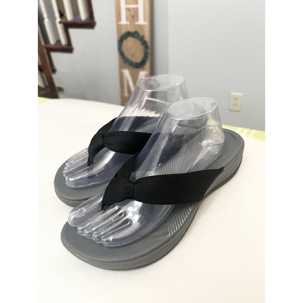Clarks Women's Arla Glison Cloudsteppers Slip On Thong Sandals Black Comfort 10